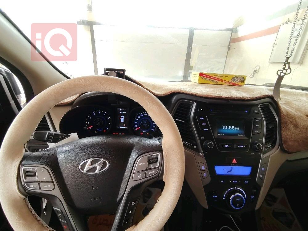 هيونداي سانتافي